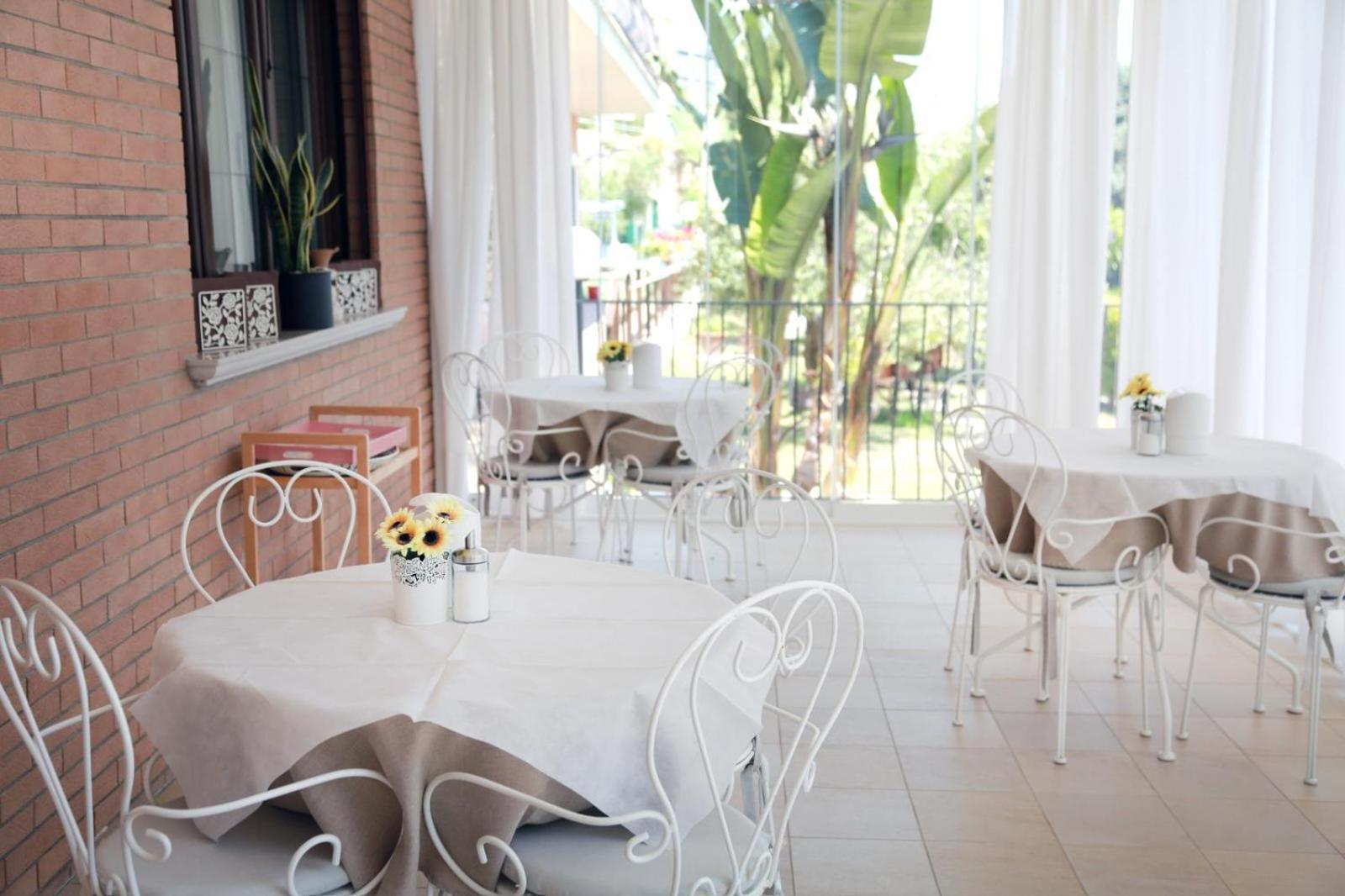 פסקיצ'י Beb Villa Pacifica מראה חיצוני תמונה